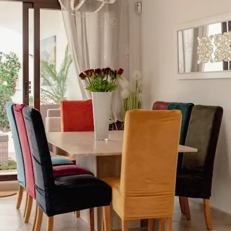 Apartamento Tematico Colorido Con Vista Al Mar - Pueblo Monteros Marbella